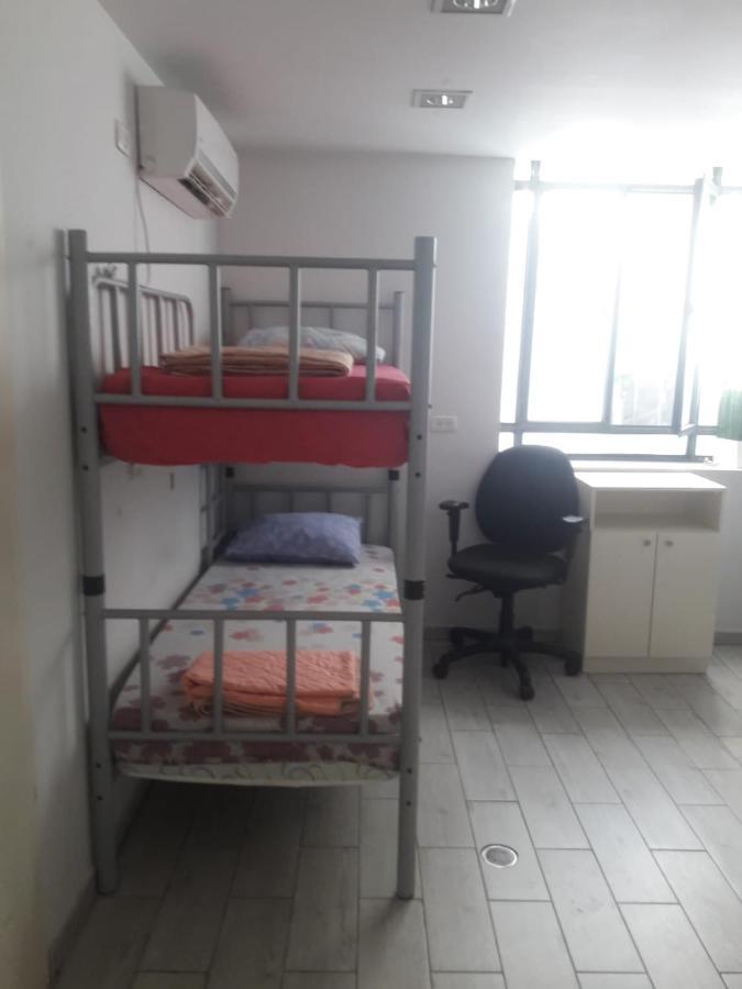 German Colony Guest House- Private And Dorm Rooms Χάιφα Εξωτερικό φωτογραφία